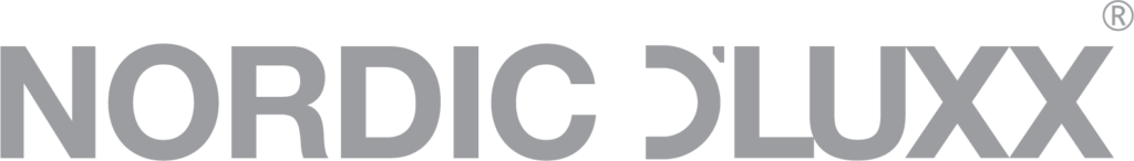 Nordic_Dluxx_vertikal_Grey_outline.png